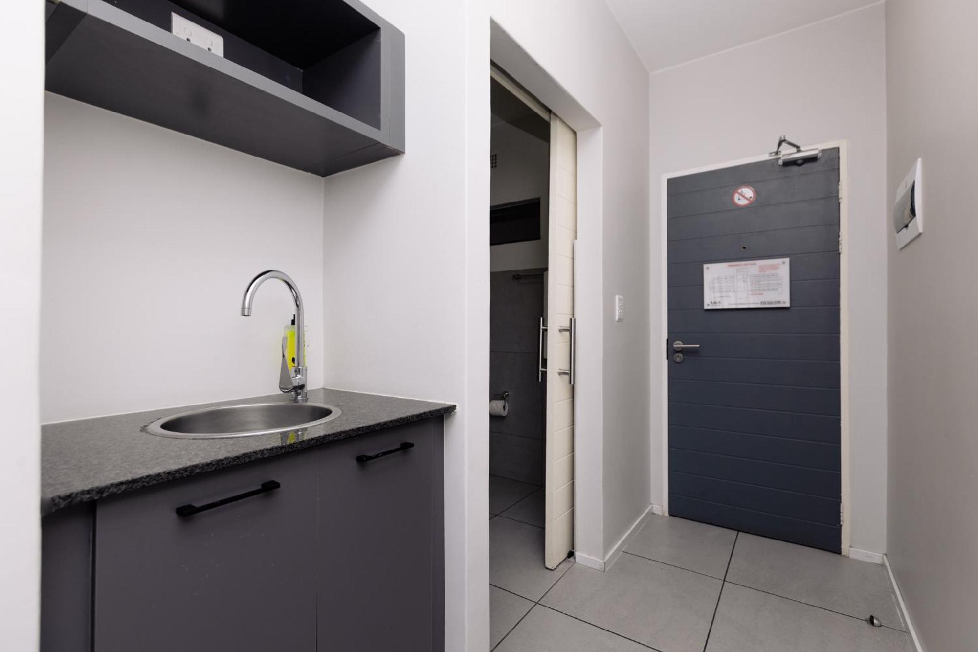 Mint Express Melrose View Apartment Johannesburg Bilik gambar