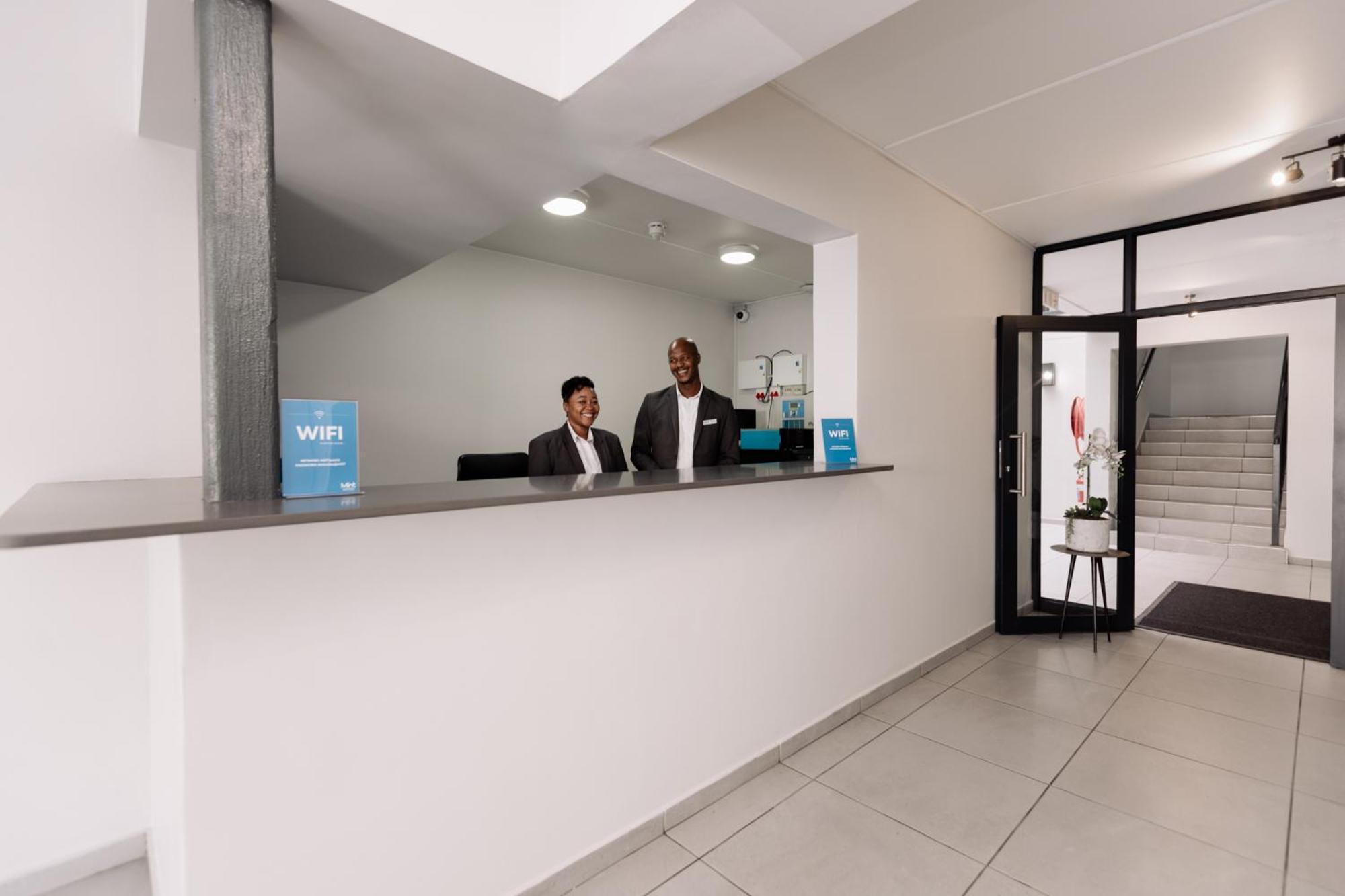 Mint Express Melrose View Apartment Johannesburg Luaran gambar
